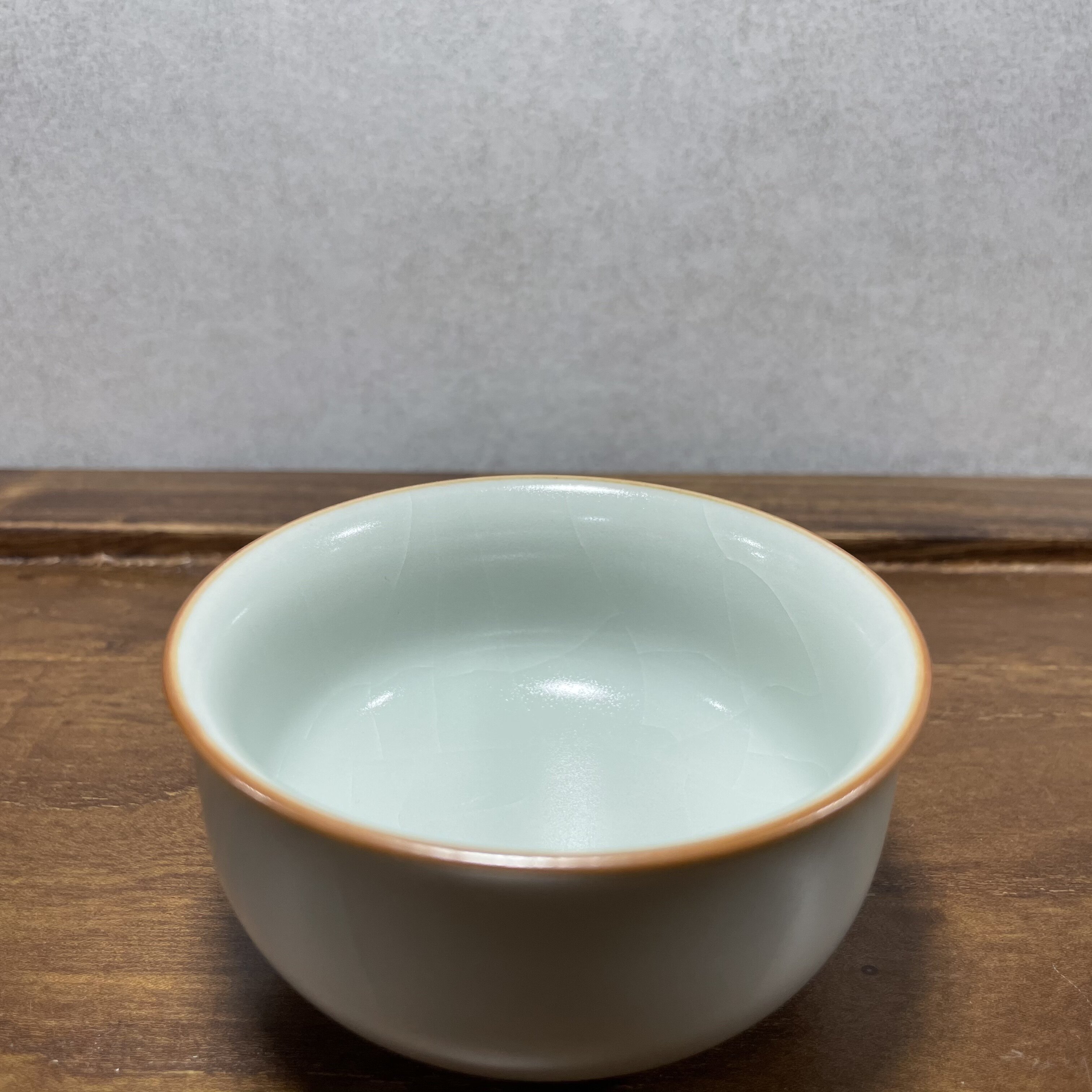 善明窑厂款李善款汝窑汝瓷月白色接近一代釉水茶杯