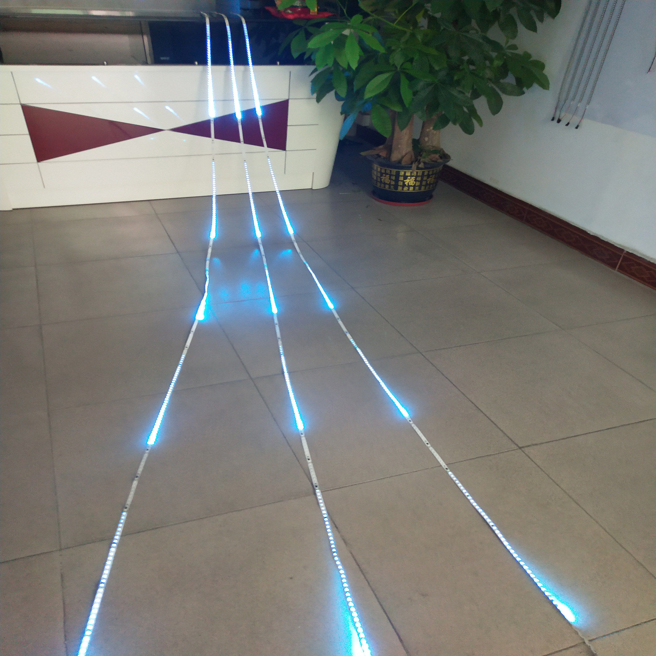 流光流水追光灯带条ktv招牌制作门头七彩跑马led灯带