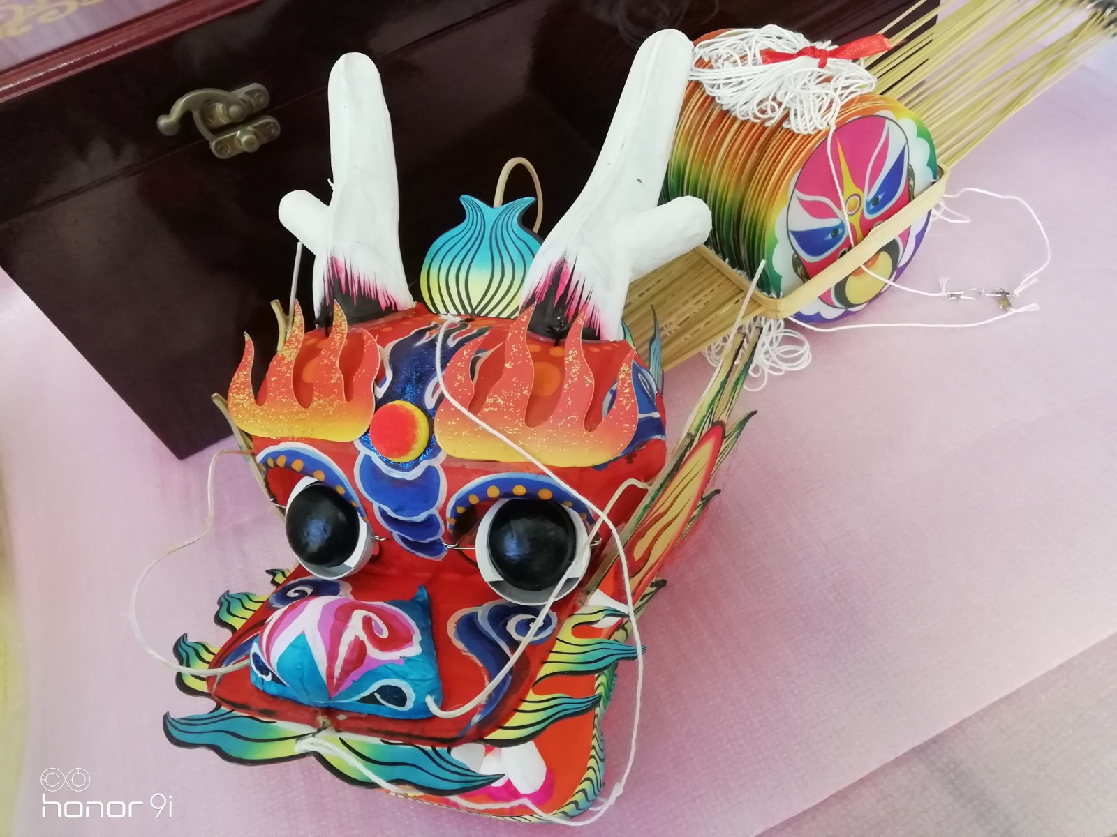 潍坊成人龙头蜈蚣风筝立体手绘串式中国特色礼品风筝