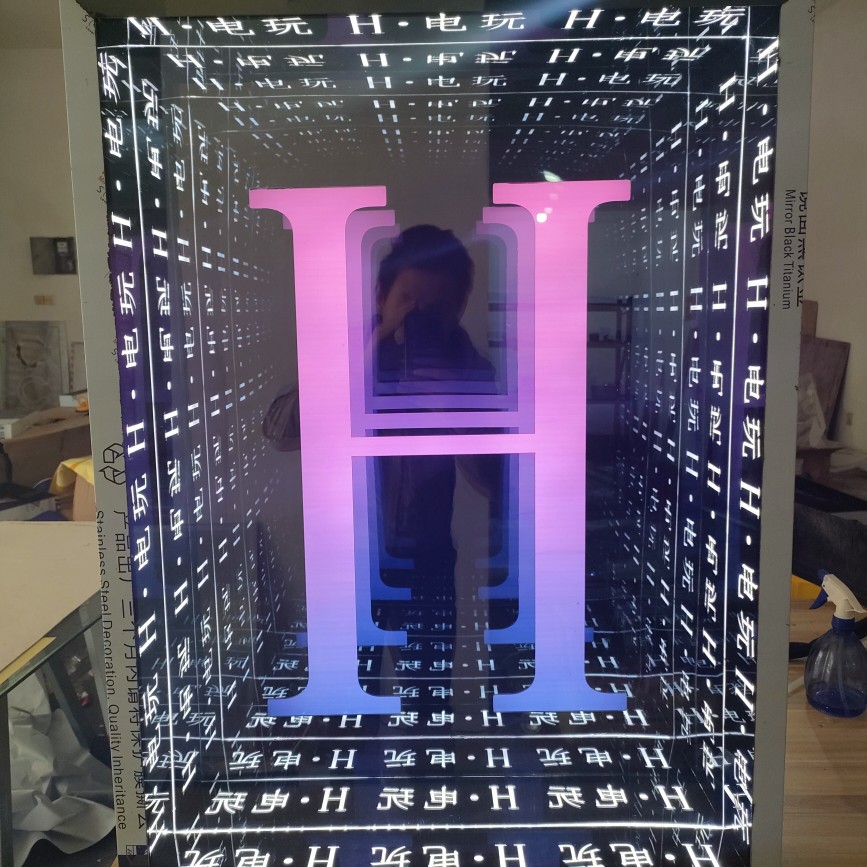 霓虹霓虹灯灯箱千层深渊发光网红led灯带广告牌广告牌
