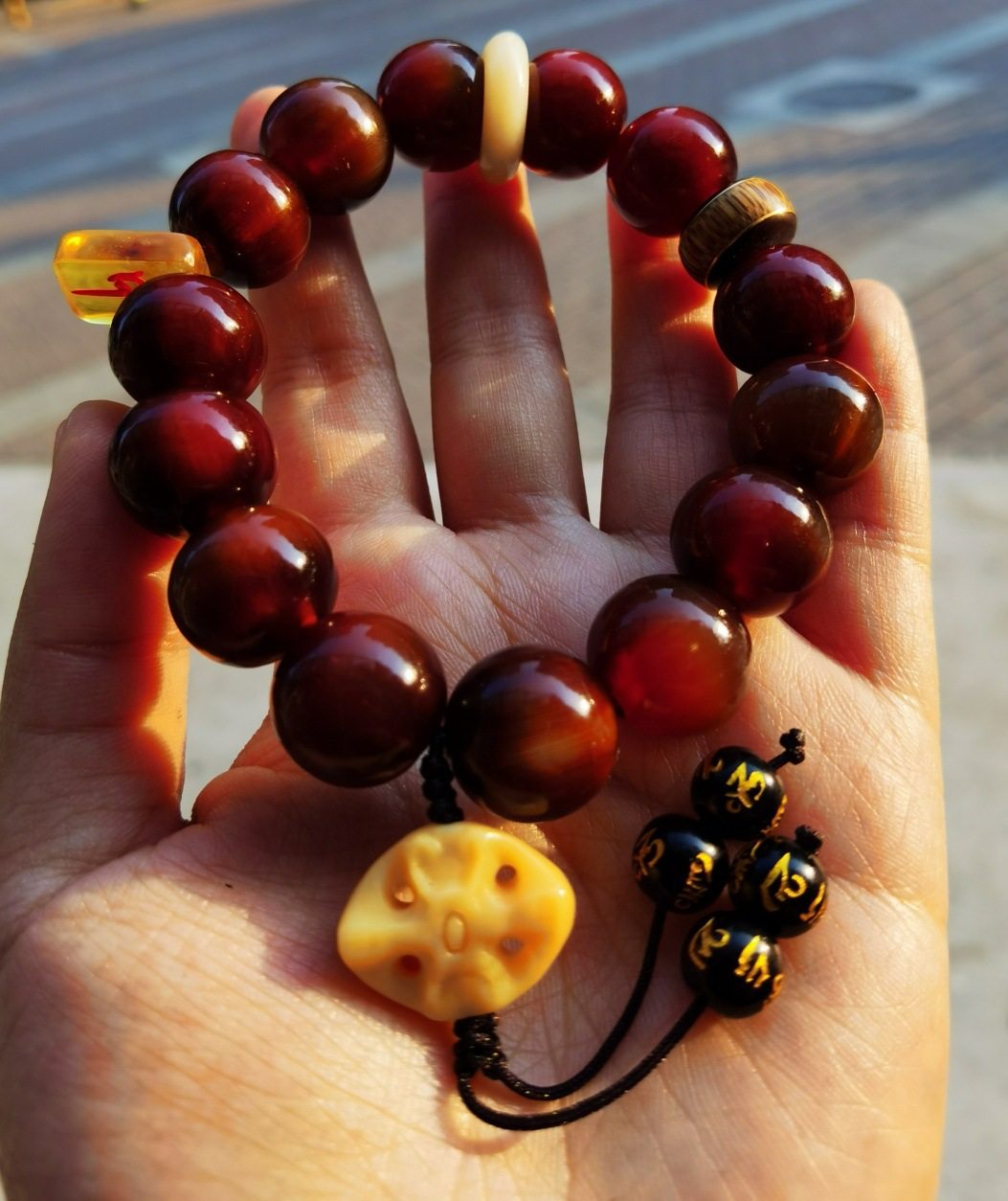 天然满血酒红山山龟手串圆珠手链山龟壳黄金甲佛珠手链