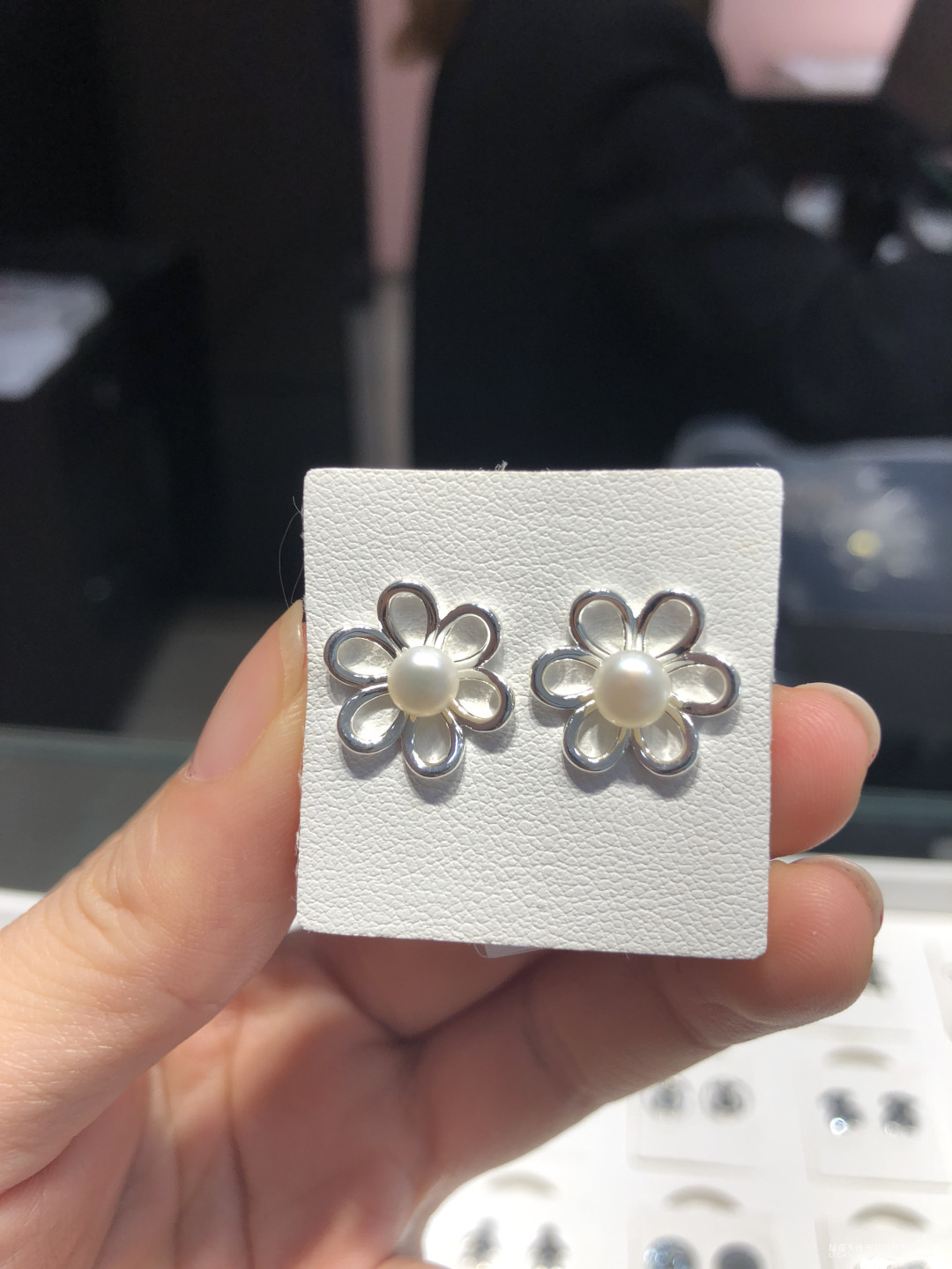 西班牙专柜正品tous桃丝熊优雅简约百搭镂空花朵耳钉