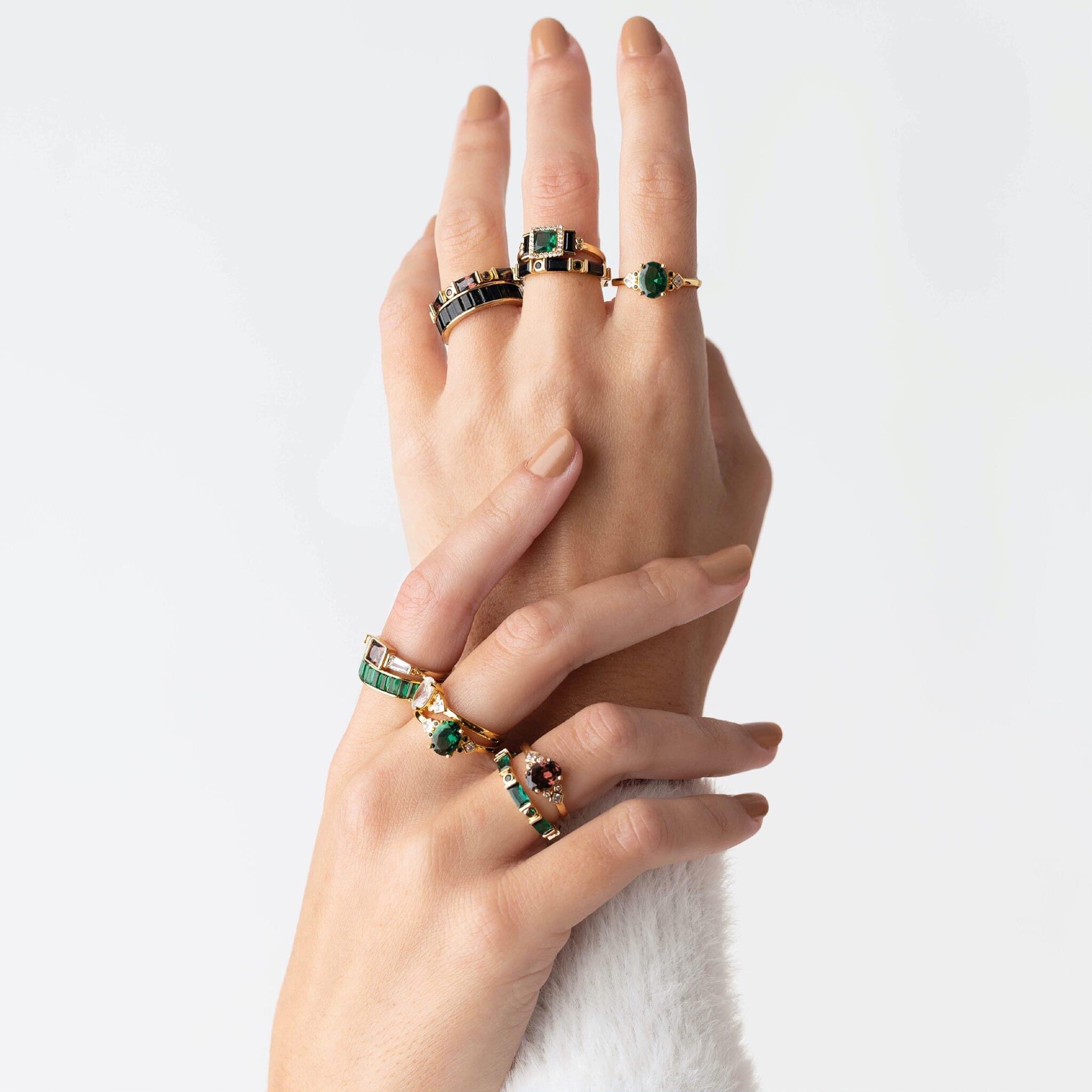 新款欧洲瑷嘉莎agatha简约高级长方形水晶戒指时尚戒指