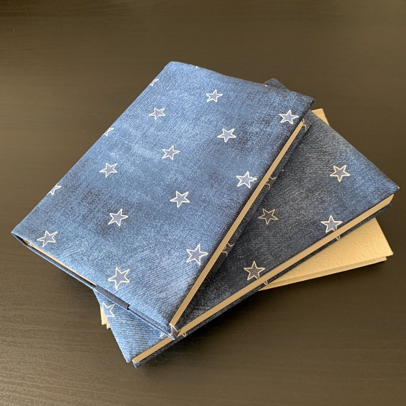 小猫新品烫银牛仔棉布手工布书衣皮包书套水洗海绵垫