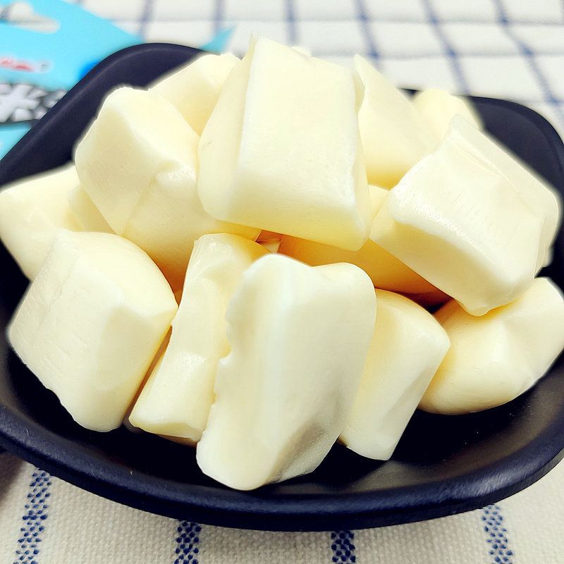 乳酸菌奶糖整盒120颗包邮牛奶酸奶软糖奶味休闲糖果