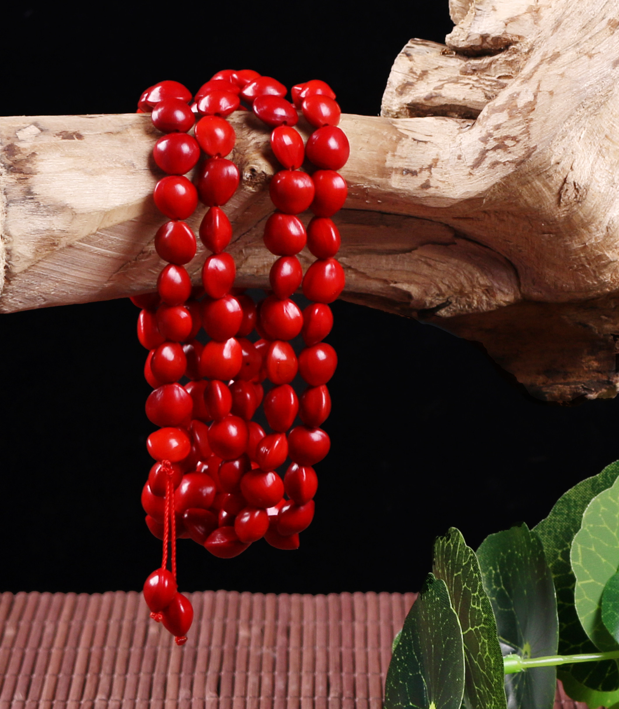 天然相思豆手链本命年简约女饰品血菩提红豆项链情侣手串108颗女