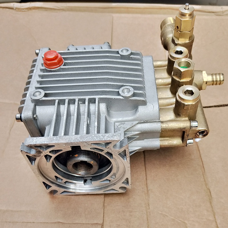 冠宙锐研1010高压清洗机泵头总成洗车机全铜泵体洗车机