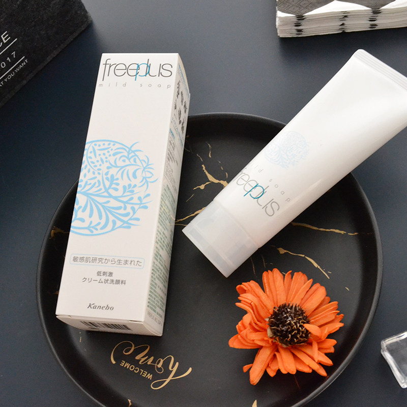 大嘴家日本采购freeplus芙丽芳丝洗面奶氨基酸泡沫洁面100g洁面