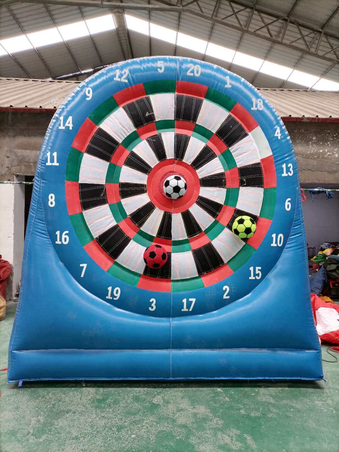 足球趣味粘粘乐充充气魔术贴足飞镖户外团体充气用品