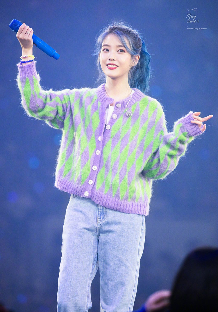 李智恩iu同款复古菱格毛衣女韩版马海毛毛针织衫