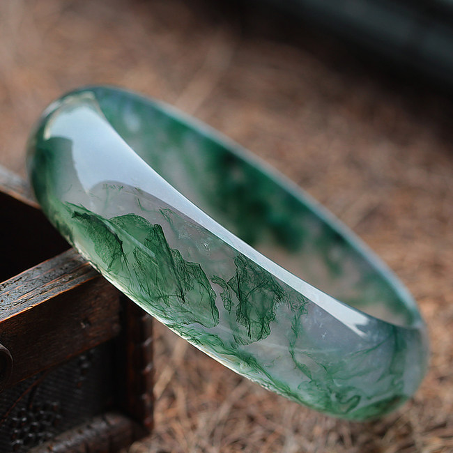 玛瑙天然天然水水草手镯收藏级冰种山水画异像苔藓手镯