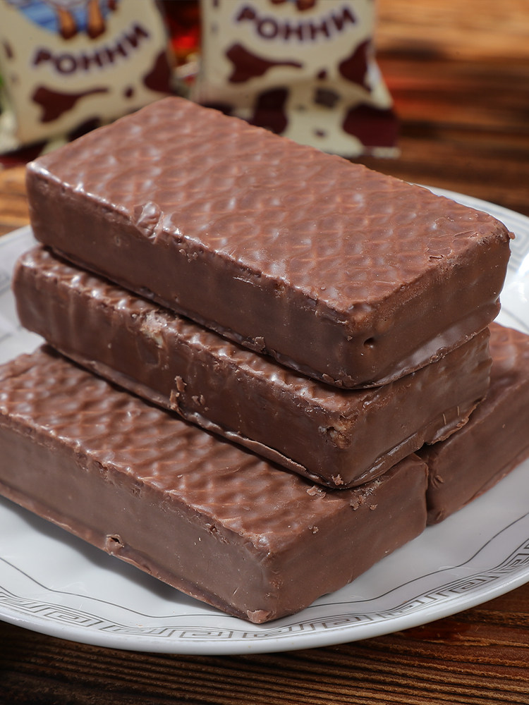 零食俄罗斯夹心食品散装饼干威化牛奶奶牛巧克力威化饼干