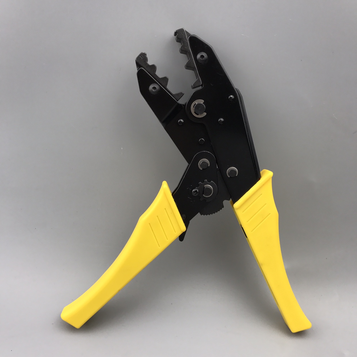 压线棘轮75-3-5-7同轴电线电缆bnc接口监控视频端子压线钳