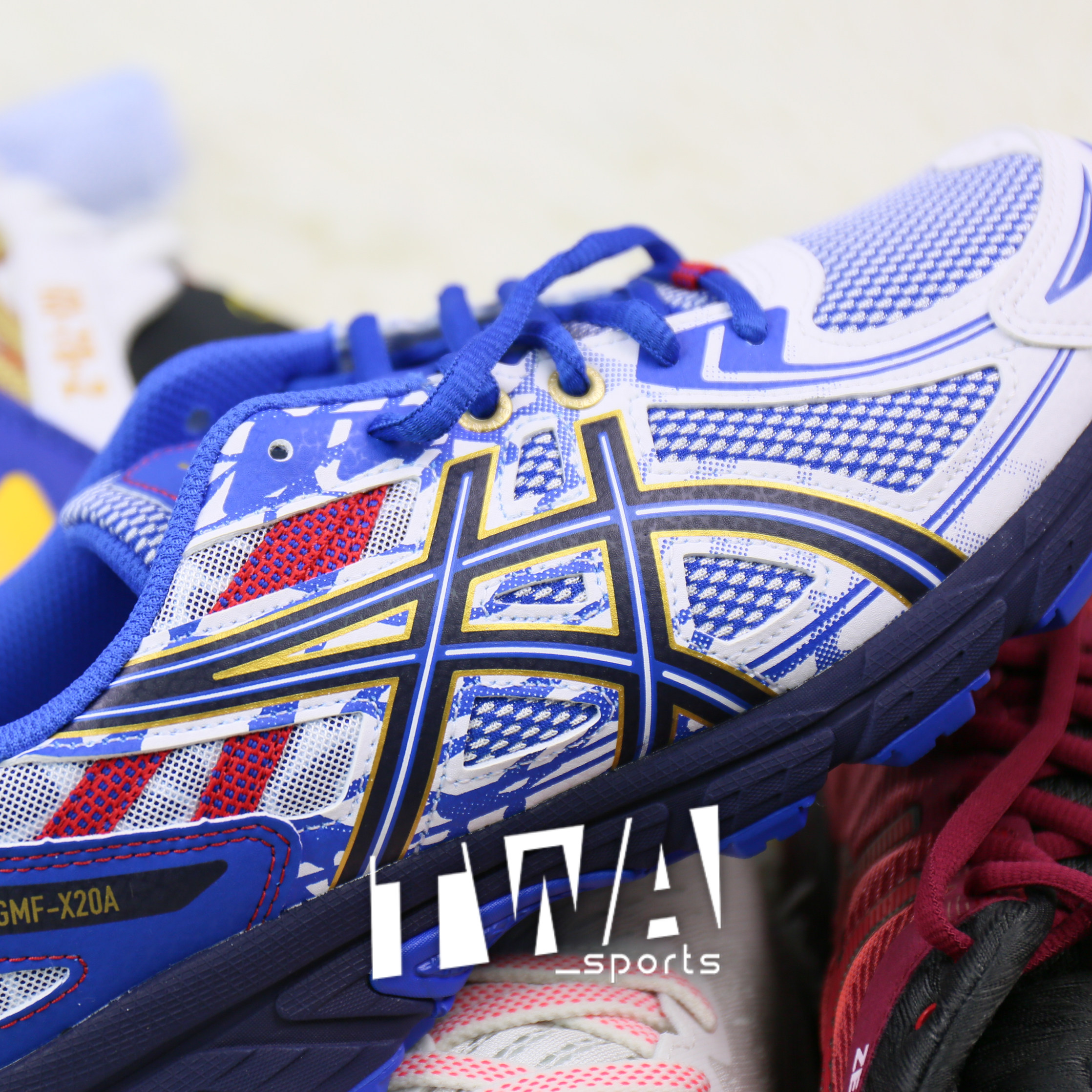 亚瑟士asics gel-nandi 高达联名低帮缓震舒适男跑鞋1203a099-400-mc