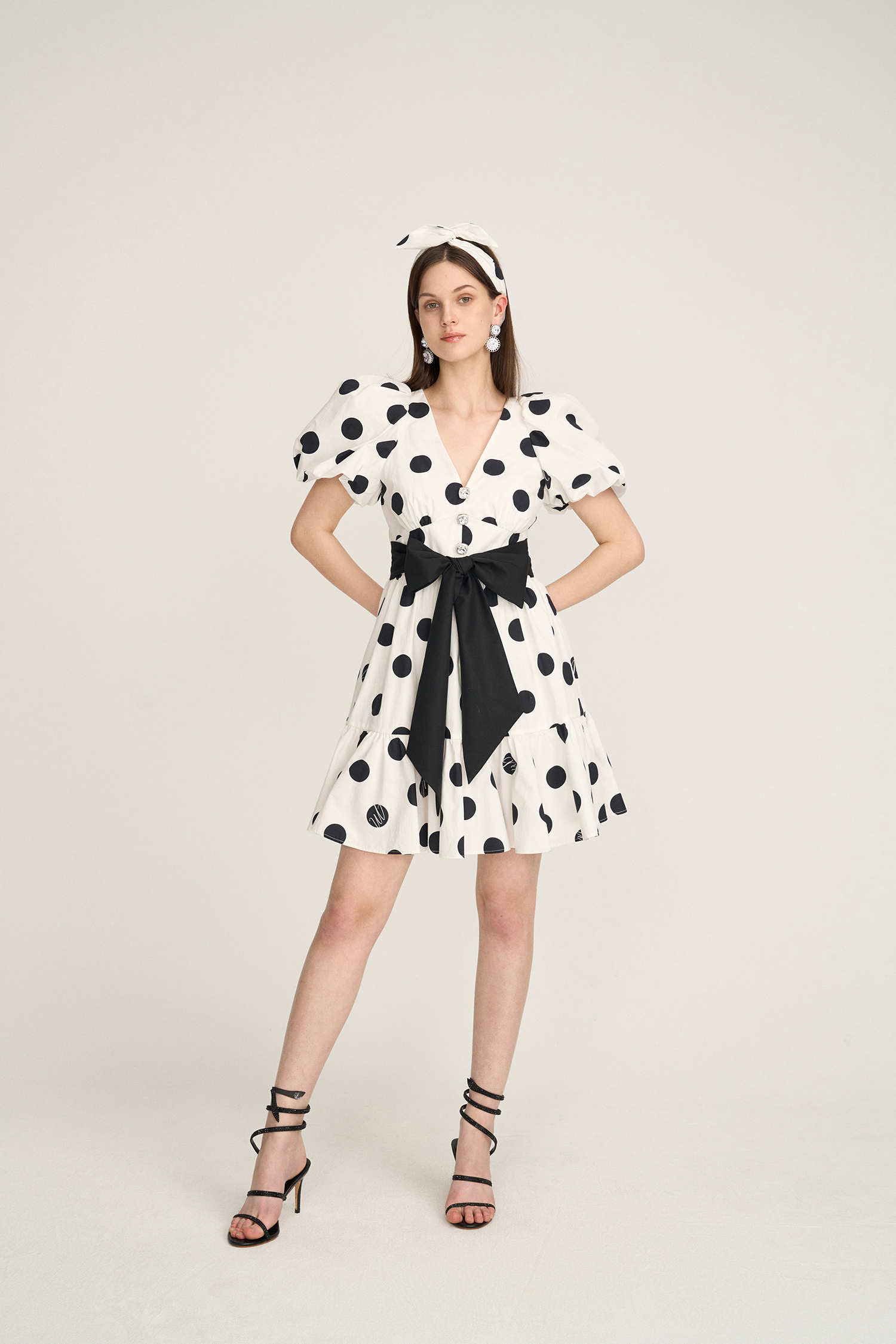 设计师品牌mood x miura白色波点钻扣撞色系带全棉连衣裙