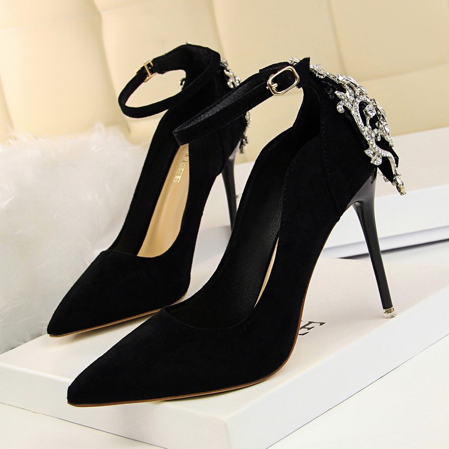 时尚女鞋2020新款尖头高跟鞋春秋细跟时髦百搭单鞋