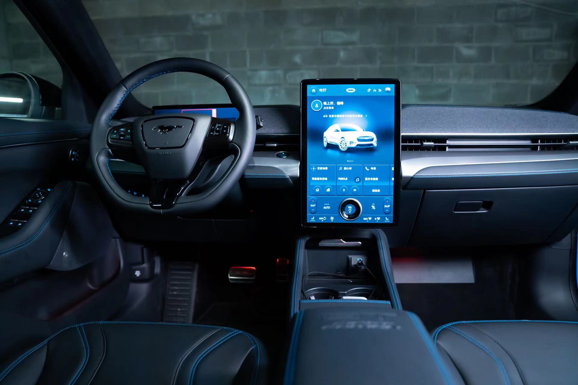 租车上海江苏浙江自驾电动车mache野马gt特斯拉本地租车