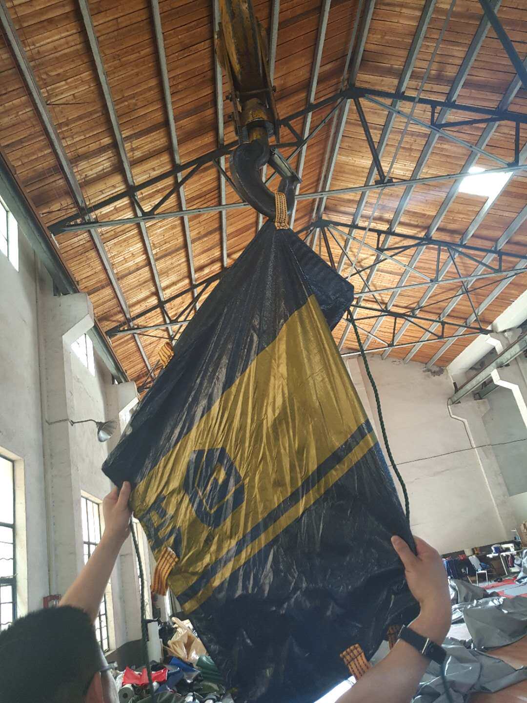 金潮篷布大金条4米2车6米8车高栏车篷布货车超轻防雨防晒耐磨篷布