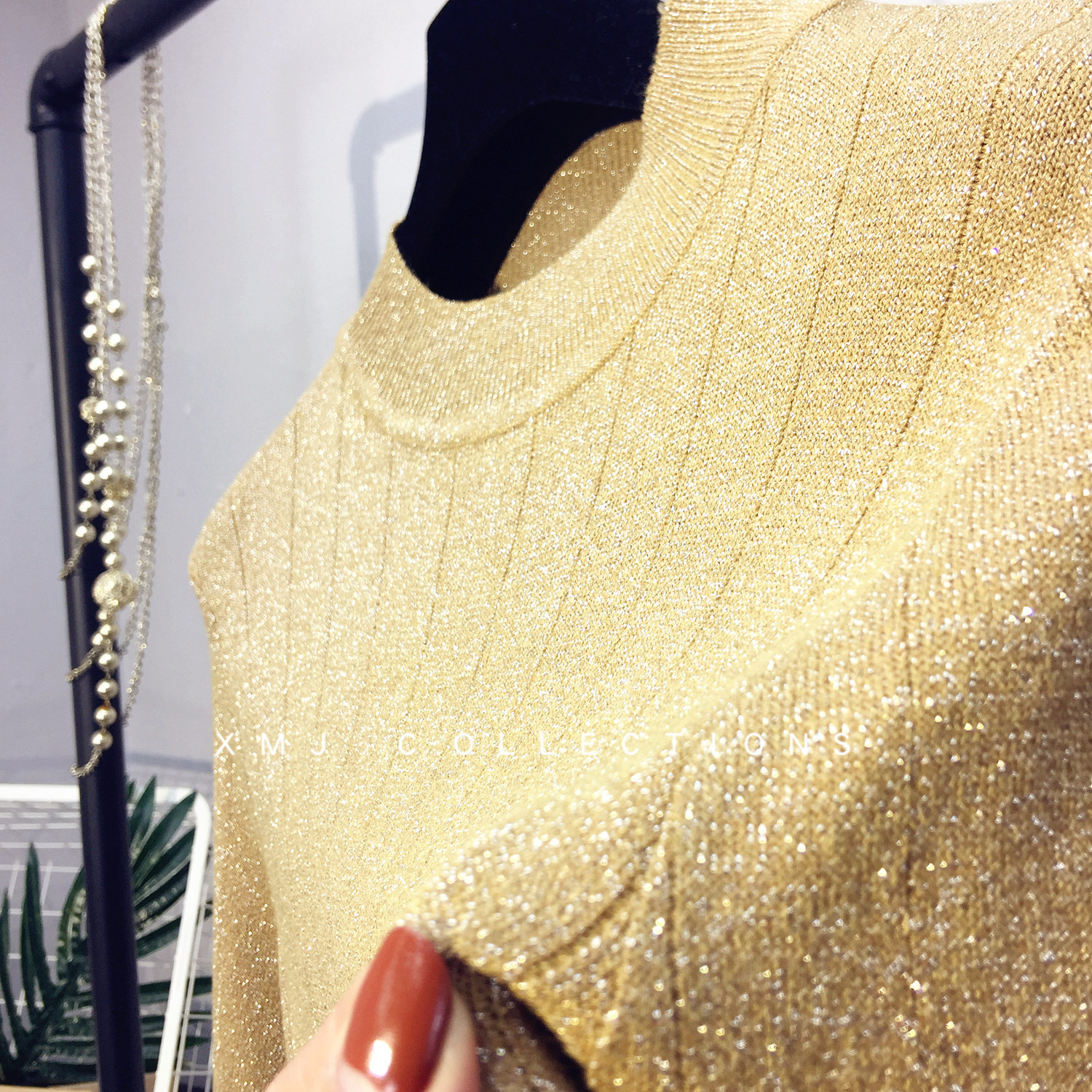 闪光亮丝半高高领中袖打底修身显瘦条纹纹理毛针织衫