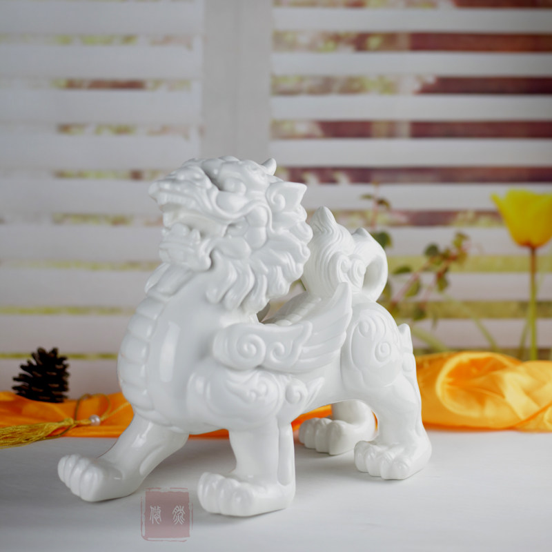 摆件陶瓷招财辟邪镇宅白麒麟风水家居家居装饰装饰品摆件