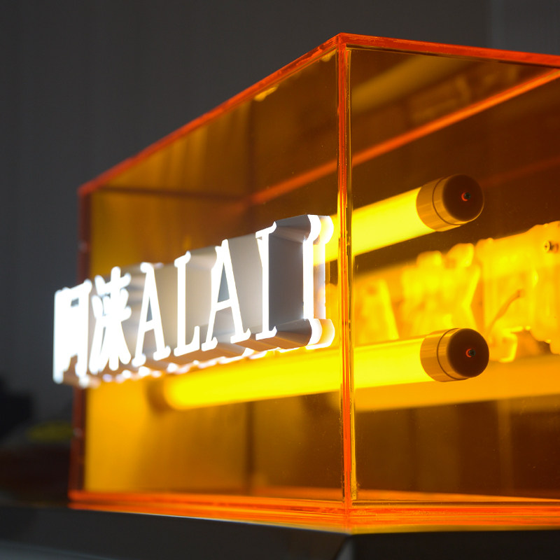 韩国ins风彩色led发光字亚克力灯箱门头店招个性网红广告牌定制做