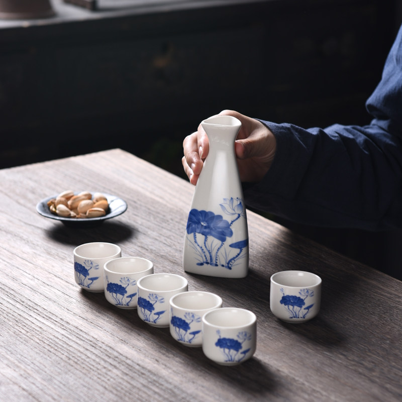 传统酒杯套装家用陶瓷酒具白酒杯仿古分酒器黄酒清酒壶古风小酒盅