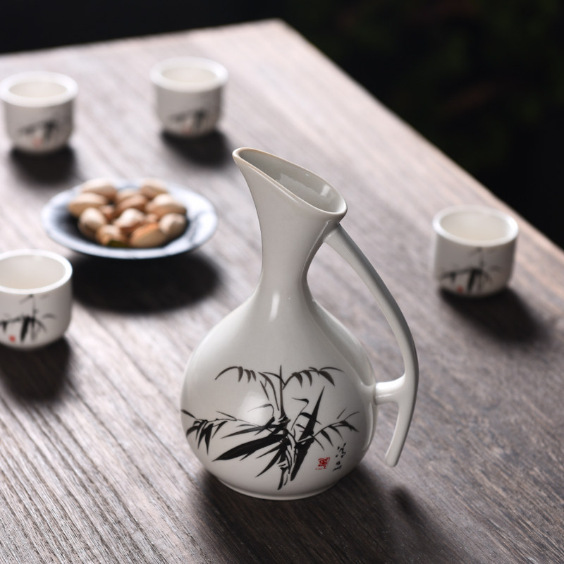 传统陶瓷白酒杯古风家用酒壶白酒酒具套装日式酒杯小号酒盅分酒器