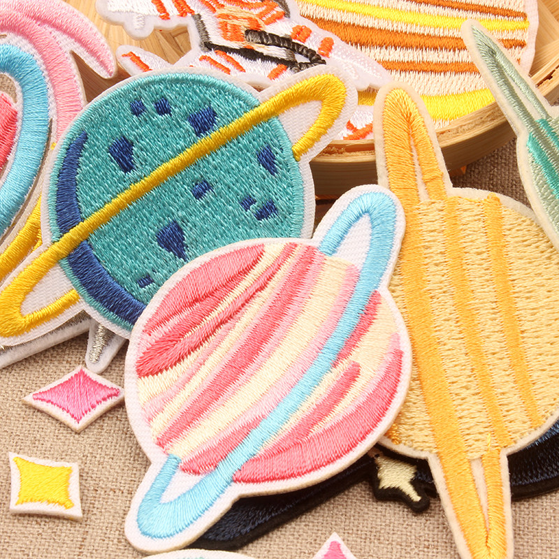 自粘宇宙星球宇航员龙骧包刺绣布贴衣服修补破洞diy装饰补丁贴