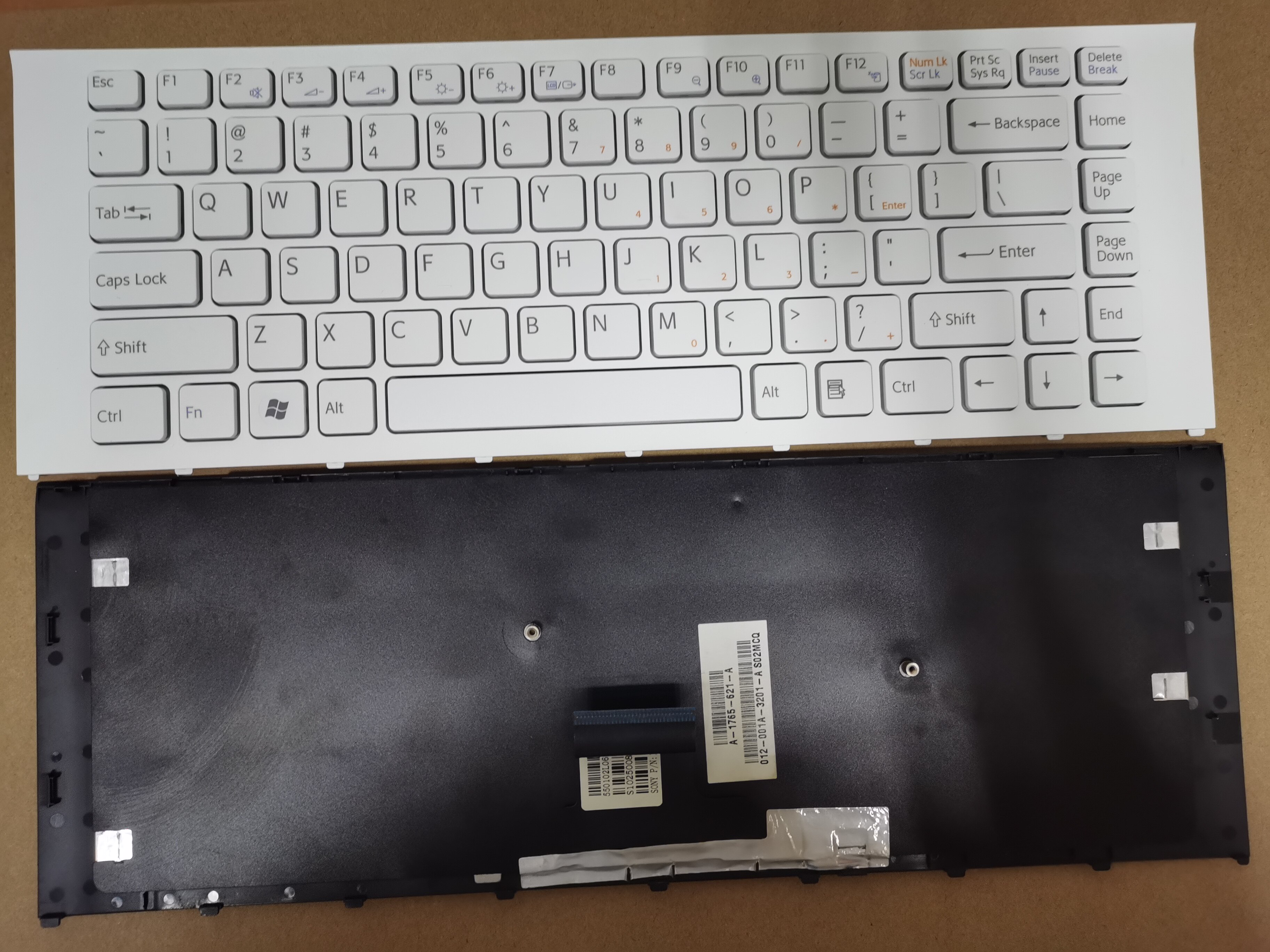 索尼sonypcg-61212t61211t7121271211tvpcea37ec笔记本键盘键盘