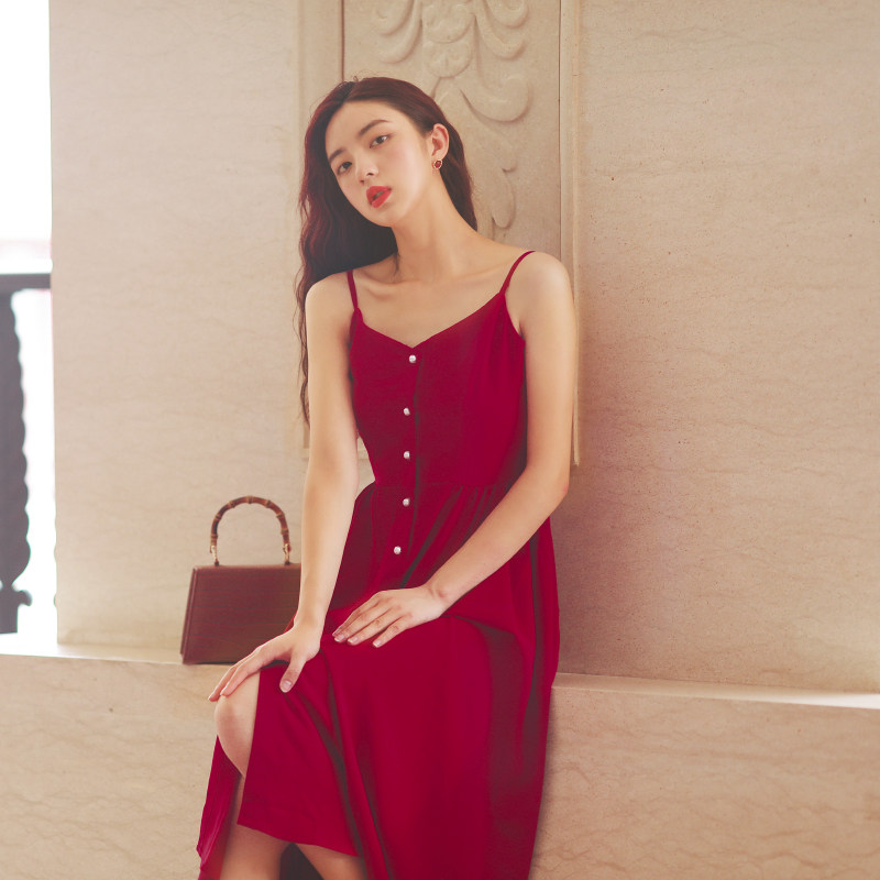 夏季新款复古红色吊带连衣裙海边度假性感沙滩连衣裙