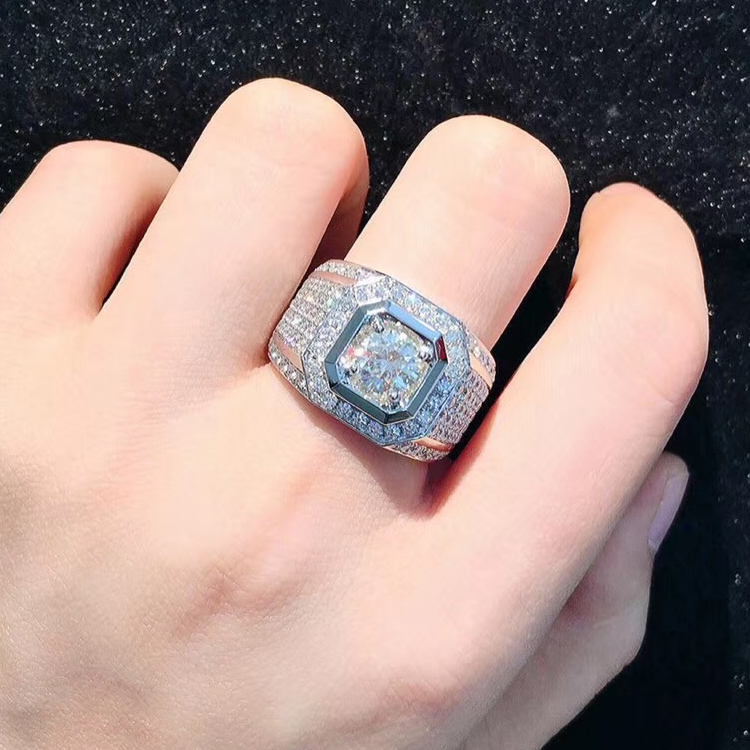 唯钻金男士钻戒结婚男士18k男戒钻石四爪圆形手饰