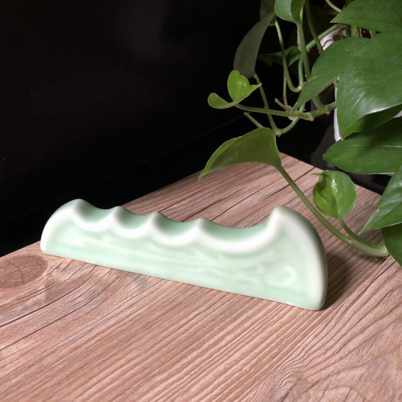 文房用品青瓷 笔搁 笔山 水滴 墨碟 笔洗 笔筒 镇纸