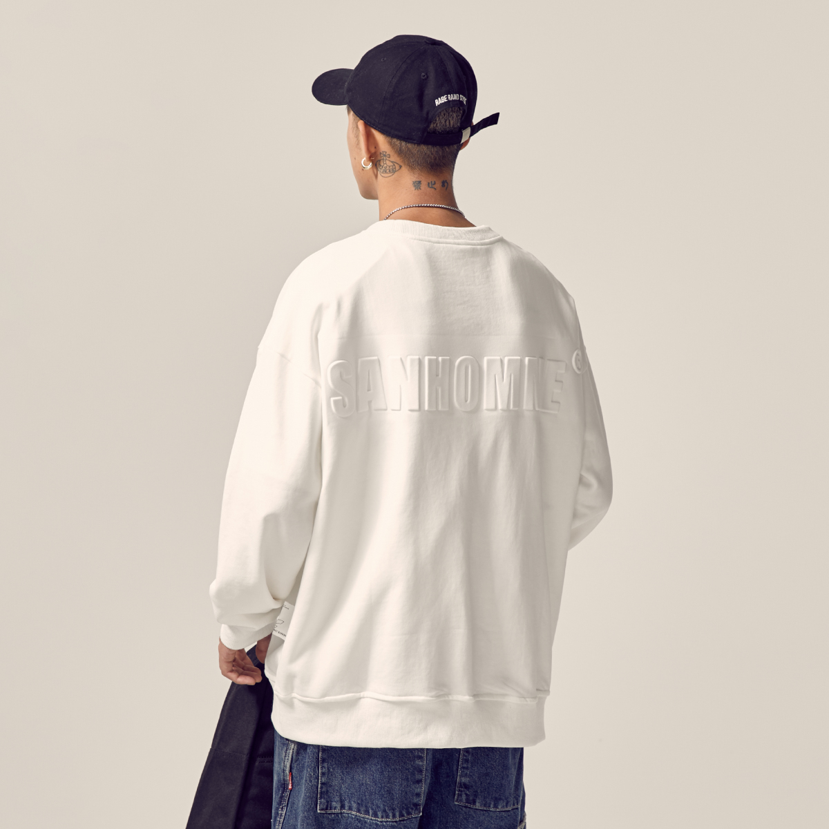 男道冬季2021后背钢印加绒卫衣男生潮牌宽松休闲圆领套头学生上衣