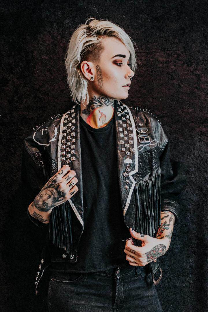 美国代购punk手作复古朋克摇滚时尚铆钉手绘皮衣