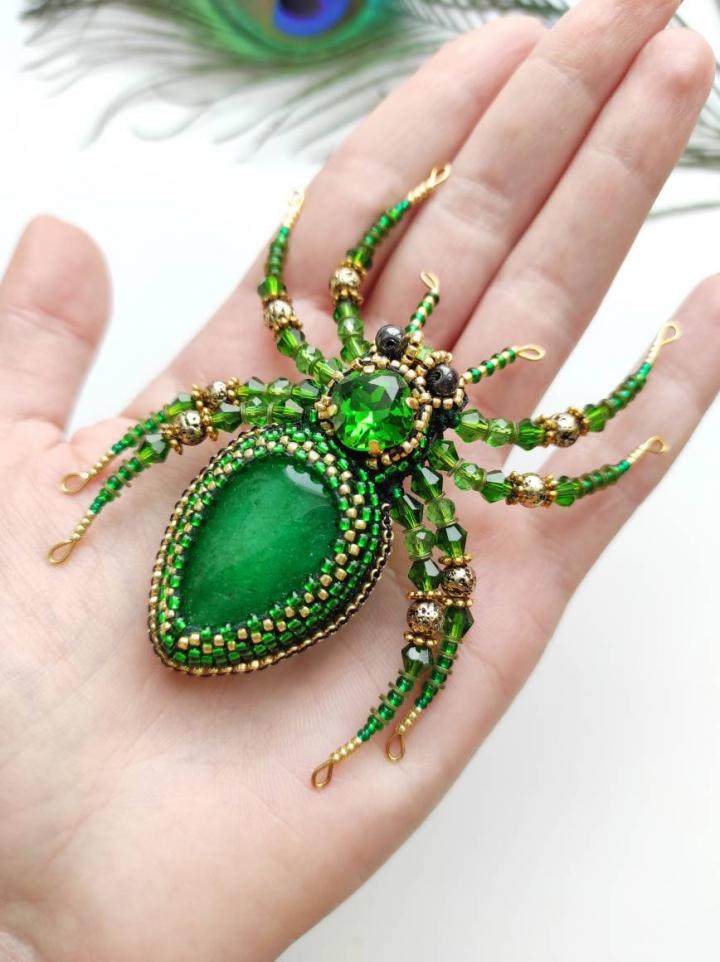 俄罗斯代购spider手作精美绿色水晶串珠昆虫蜘蛛其它饰品定制