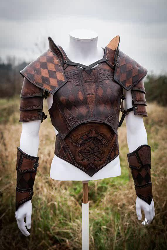 法国代购medieval手作复古中世纪皮革铠甲全套cosplay服饰