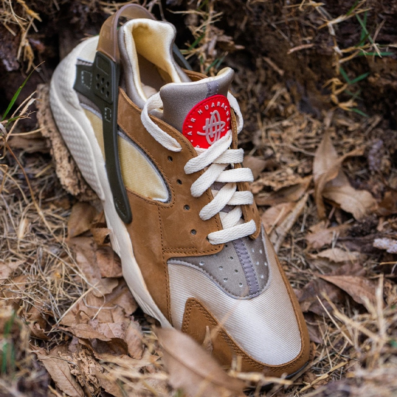 耐克nikeairhuarachexstussy特价现货华莱士跑鞋dd1381200