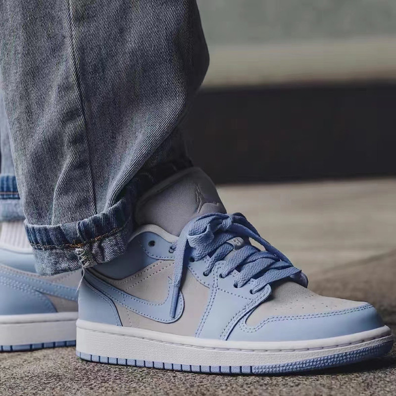 airjordanlowaj1大学蓝白女子低帮运动篮球篮球鞋