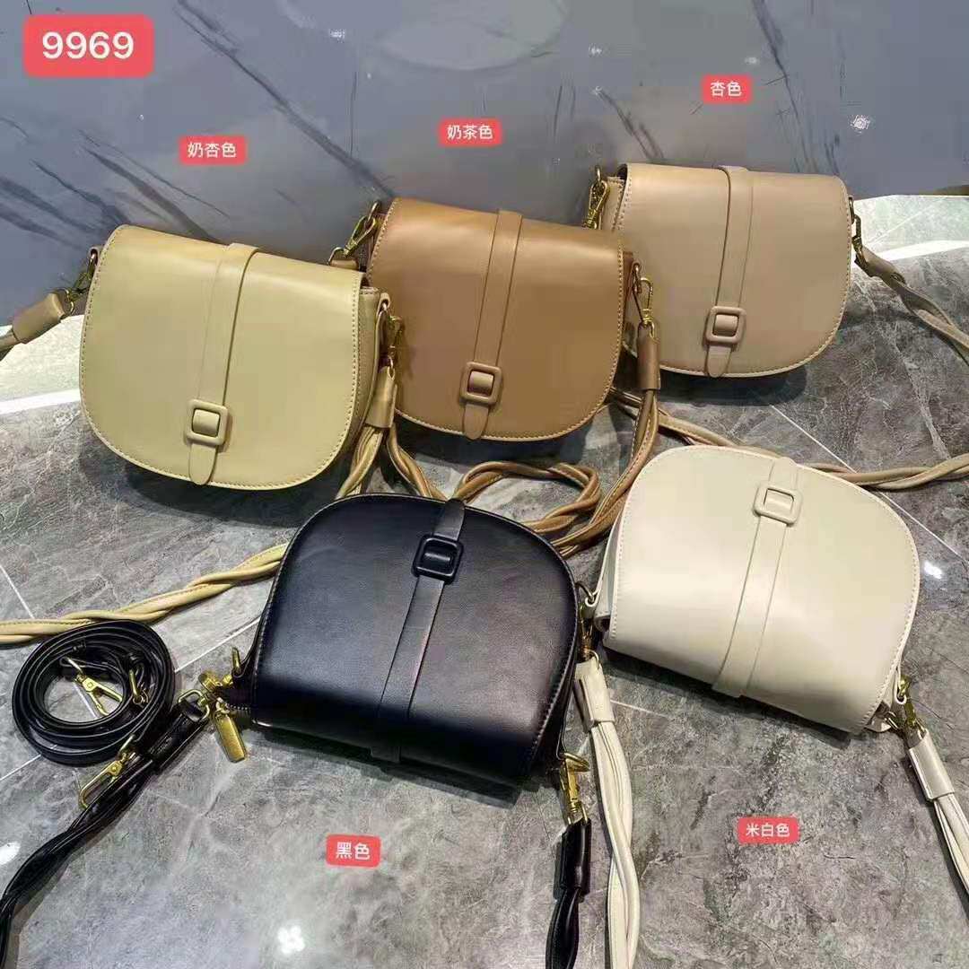 康泰娜品牌2020牛皮超火网红斜挎气质时尚百搭通用款女包