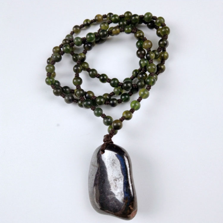 新疆天陨奇玉掌柜推荐精品天然又亮陨石挂件颈饰