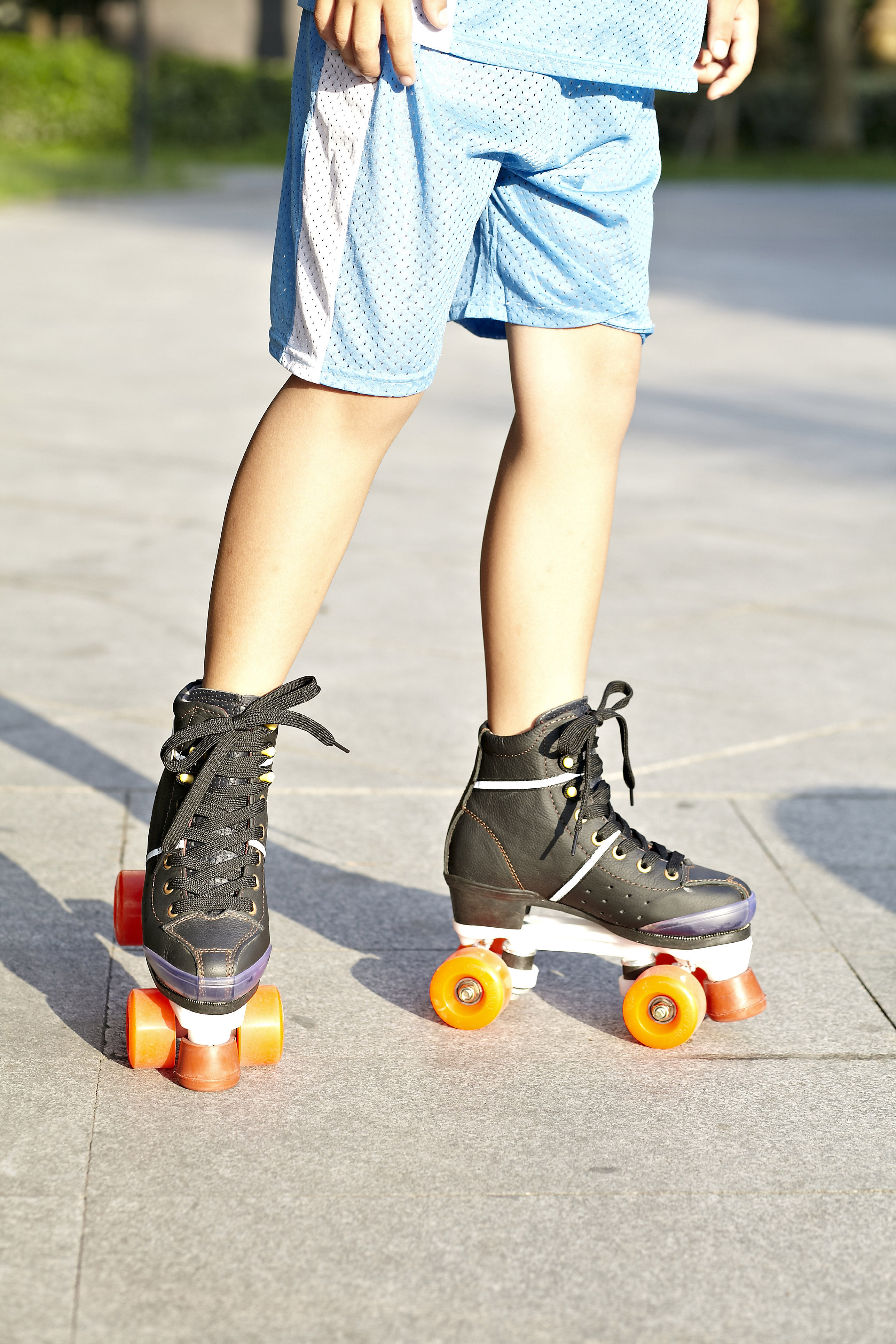 飞轮正品双排溜冰鞋溜冰场专用双排轮