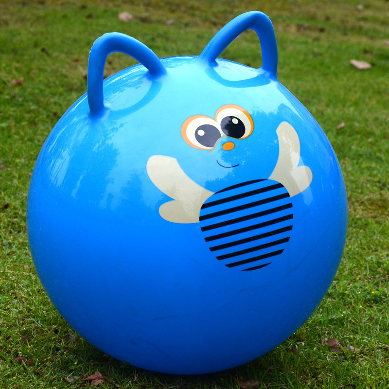 卡通双耳手柄跳跃玩具跳跳球健身弹力羊角角球跳跳玩具