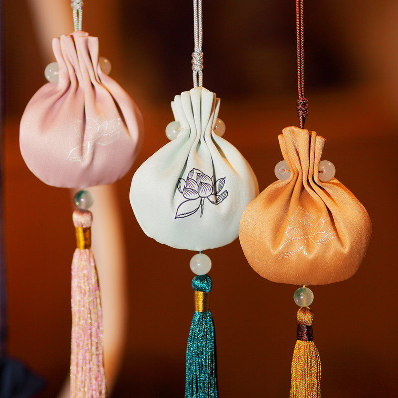 圆形车挂随身持久手工香囊七夕节古风吊坠车用香包