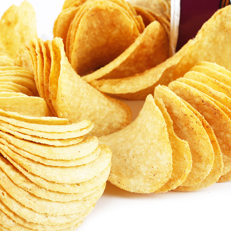 美国品客薯片烧烤pringlsebbq进口口美膨化怀旧聚餐膨化食品