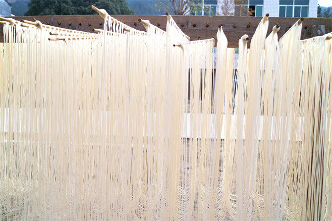 山药油面龙坪龙相师湖北特产武穴佛手龙坪油挂面面条