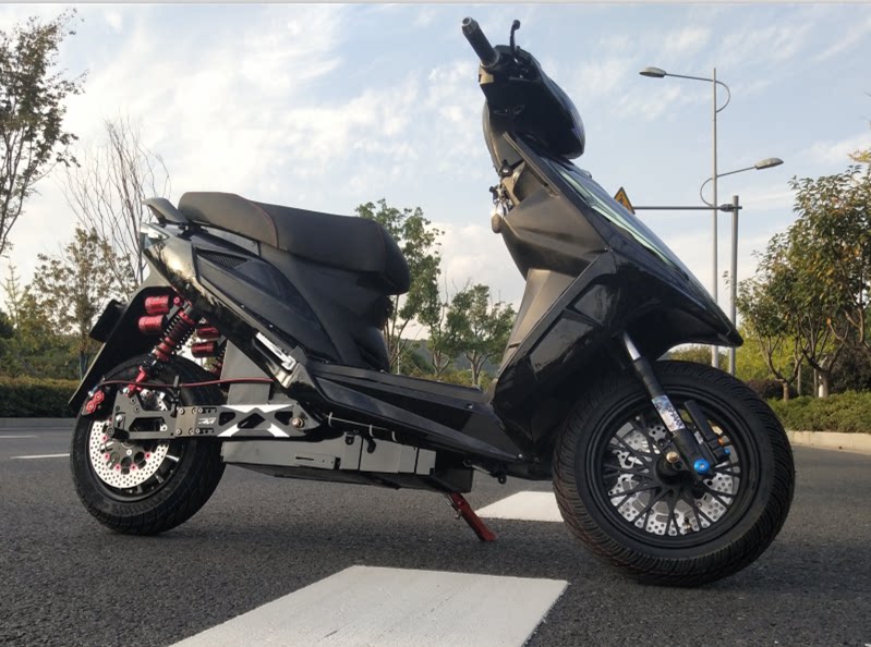 战速鬼火火电摩高高速大功率电动摩托车60v72v96v120v改装电动摩托车