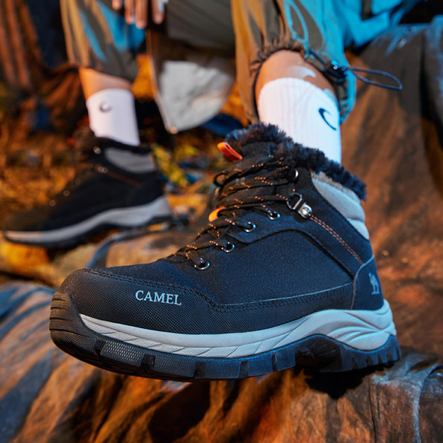 Camel hiking shoes men's winter plus velvet warm cotton shoes waterproof anti-ski boots female outdoor sports hiking shoes Camel hiking shoes men's winter plus velvet warm cotton shoes waterproof anti-ski boots female outdoor sports hiking shoes