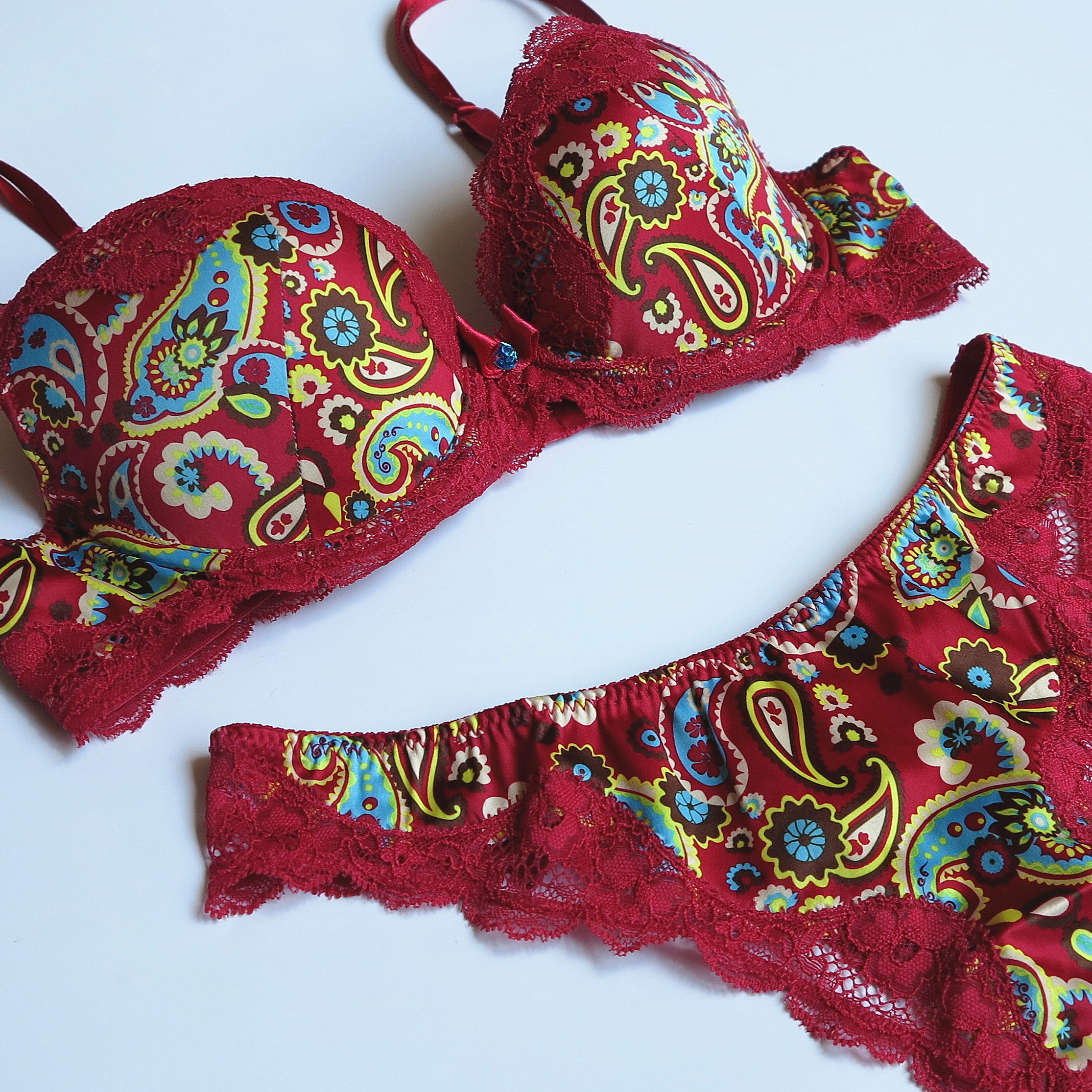 欧美性感聚拢丁字裤红色文胸套装夏季诱惑成熟迷人气质v型内衣 - 价格