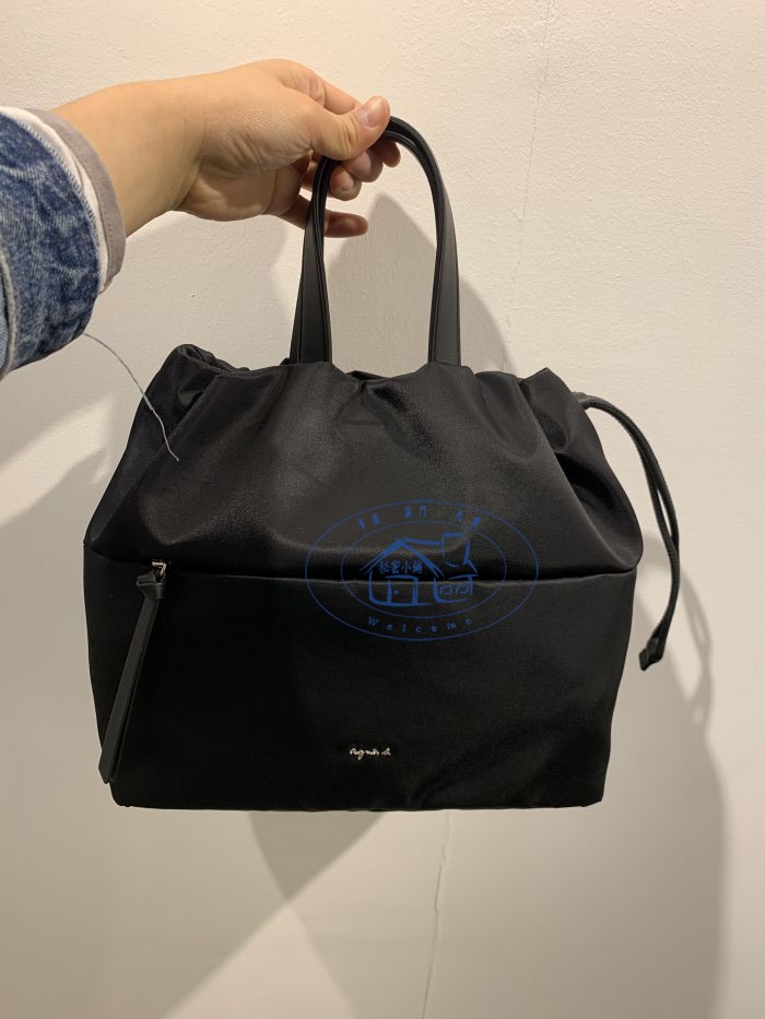 香港专柜代购agnes b.束带抽绳经典防水尼龙女手提单肩包 20春夏