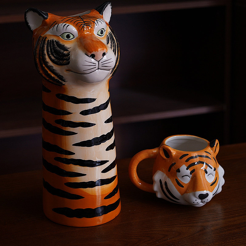 创意英国高档出口动物老虎造型手绘陶瓷花瓶花瓶